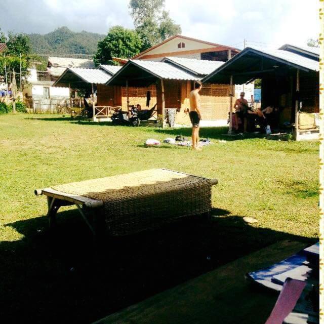 Sleepy Hut Pai Hotel Esterno foto
