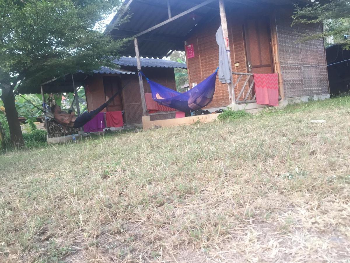Sleepy Hut Pai Hotel Esterno foto